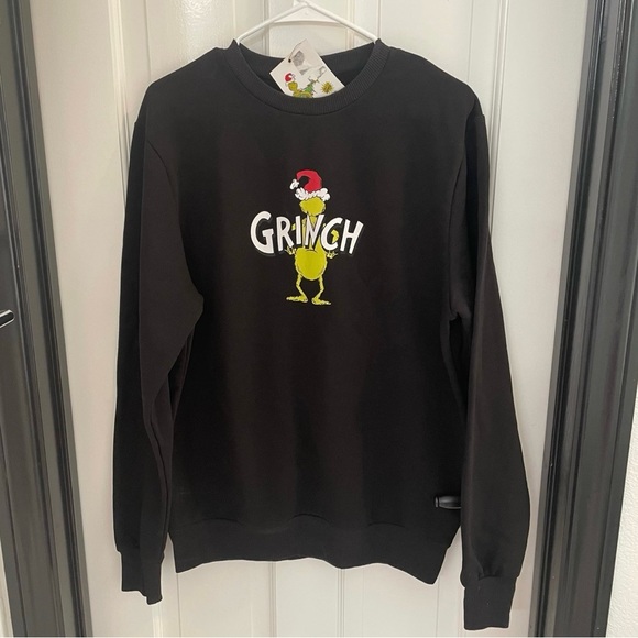 Primark Other - The Grinch Sweatshirt NWT Size medium Unisex